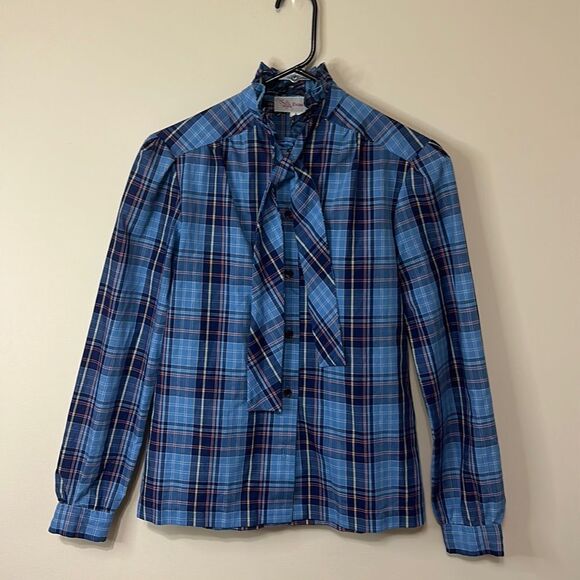Vintage Evan Picone Button Down Ruffle Style Shirt - Picture 1 of 6